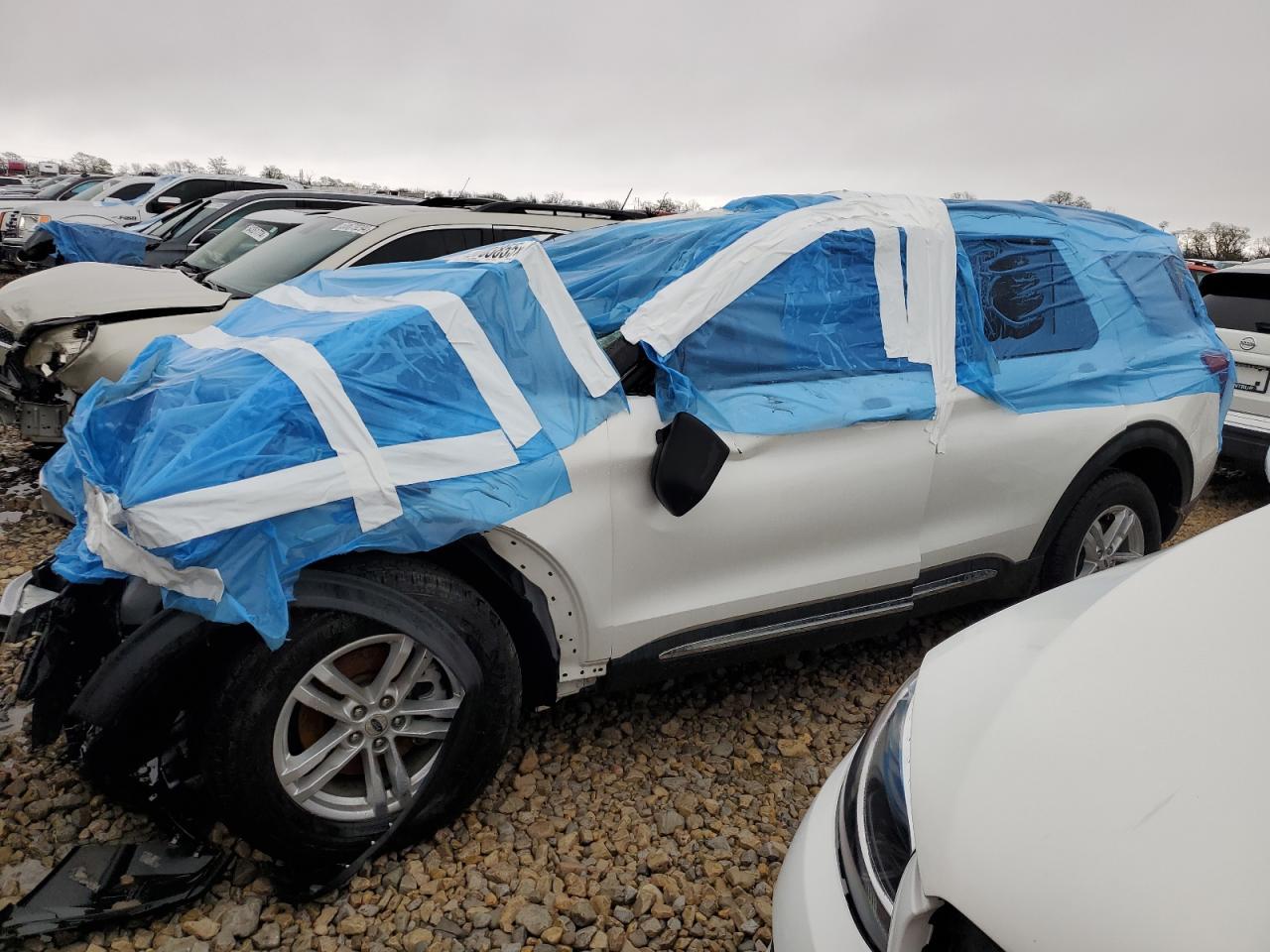 2023 FORD EXPLORER X