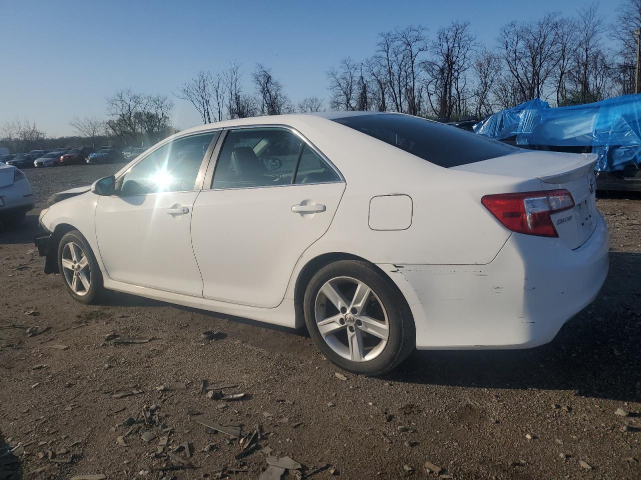 2014 TOYOTA CAMRY L - Image 2