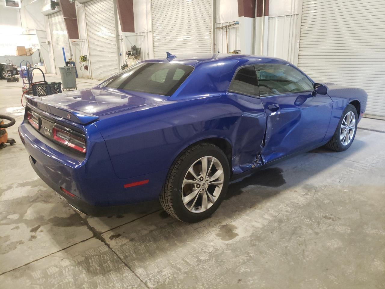 2021 DODGE CHALLENGER - Фото 3