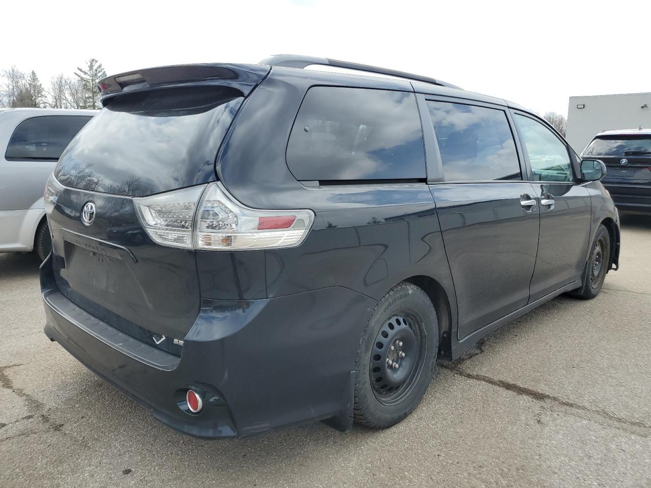 2015 TOYOTA SIENNA SPO - Image 3