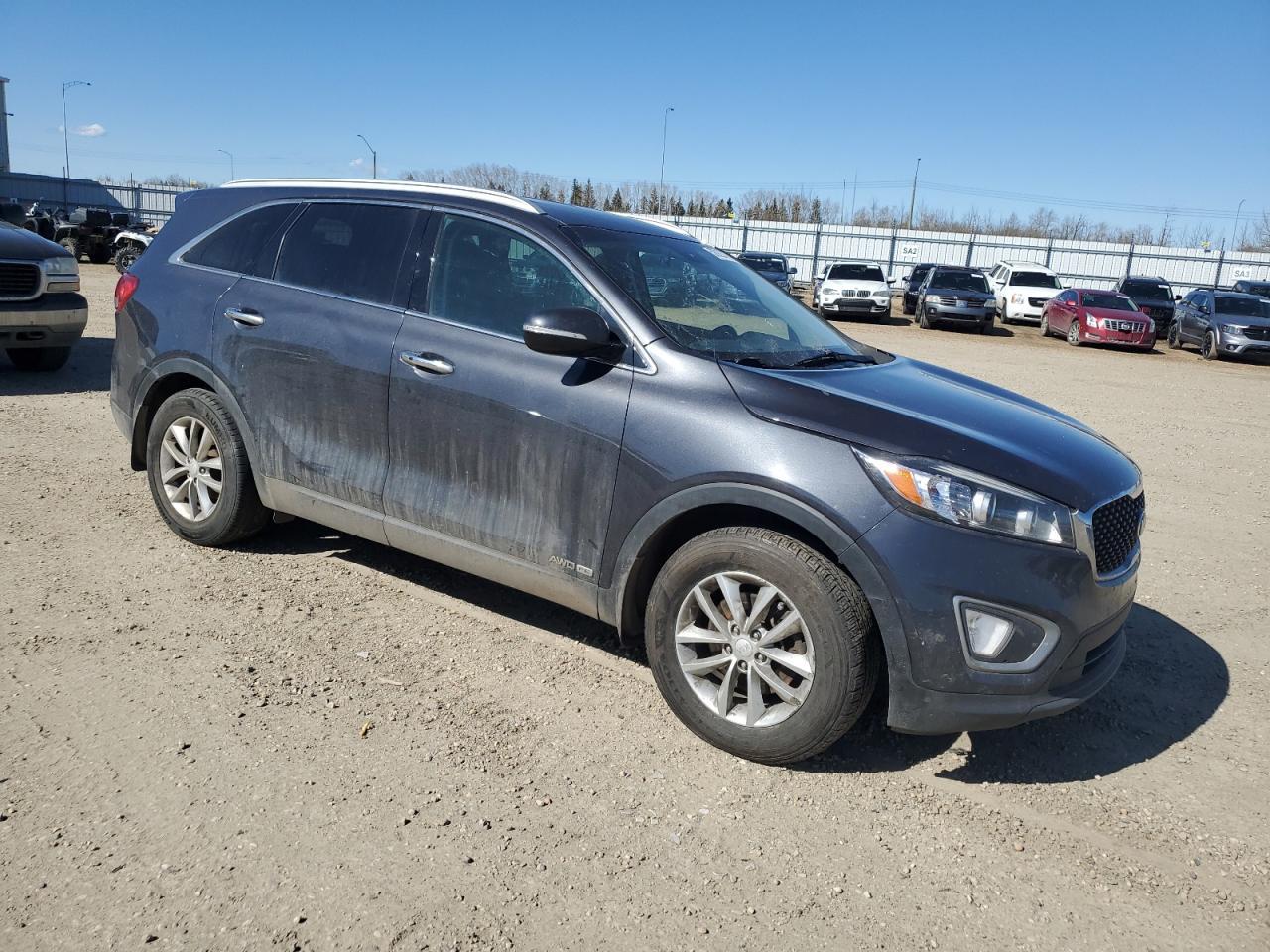 2017 KIA SORENTO LX - Image 4