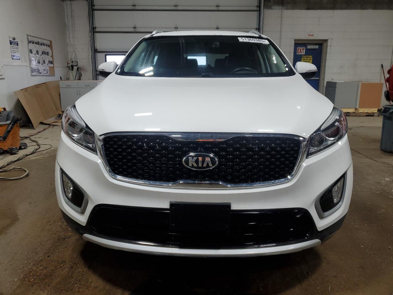 2016 KIA SORENTO EX - Image 5