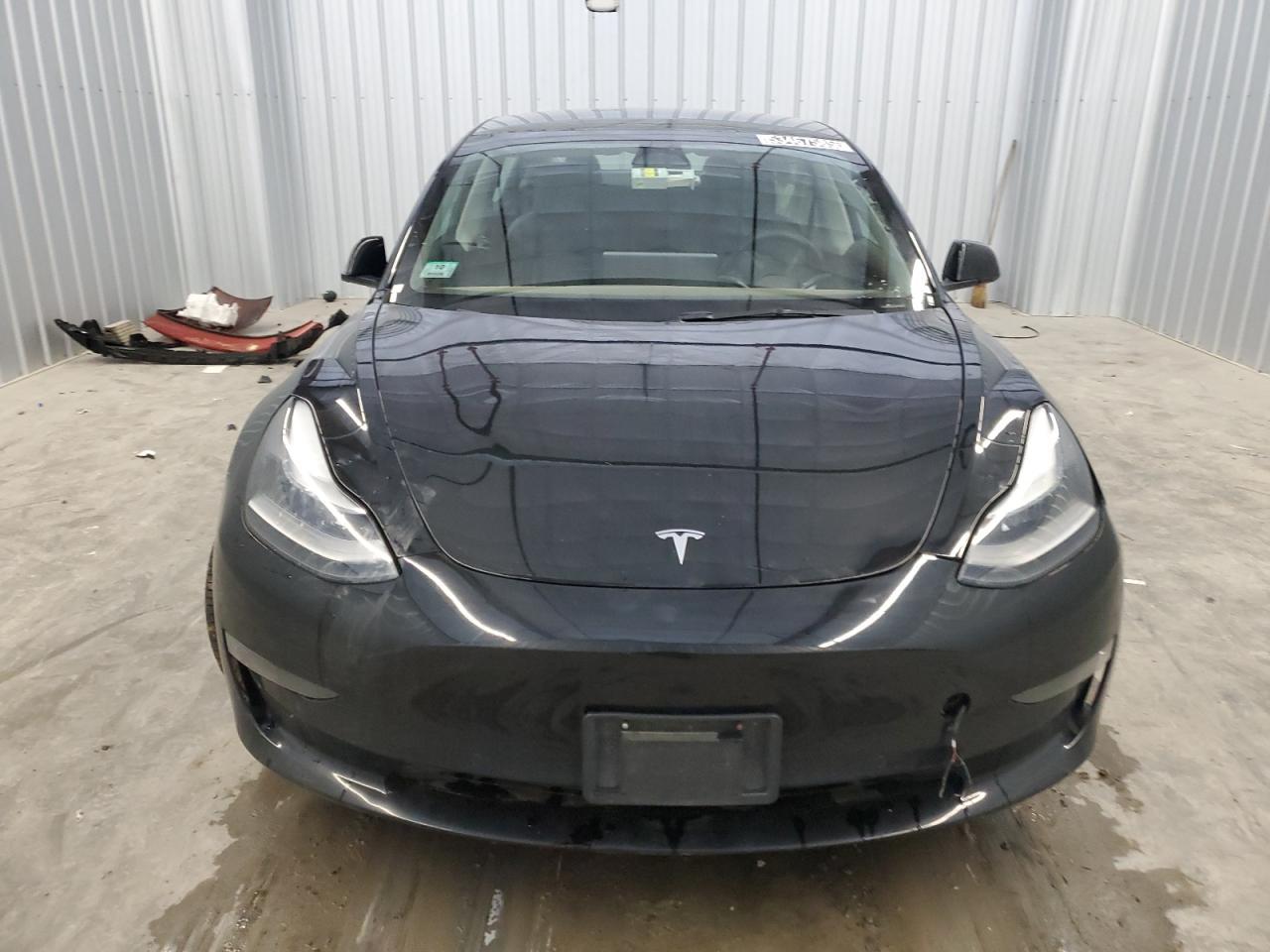 2022 TESLA MODEL 3 - Image 5
