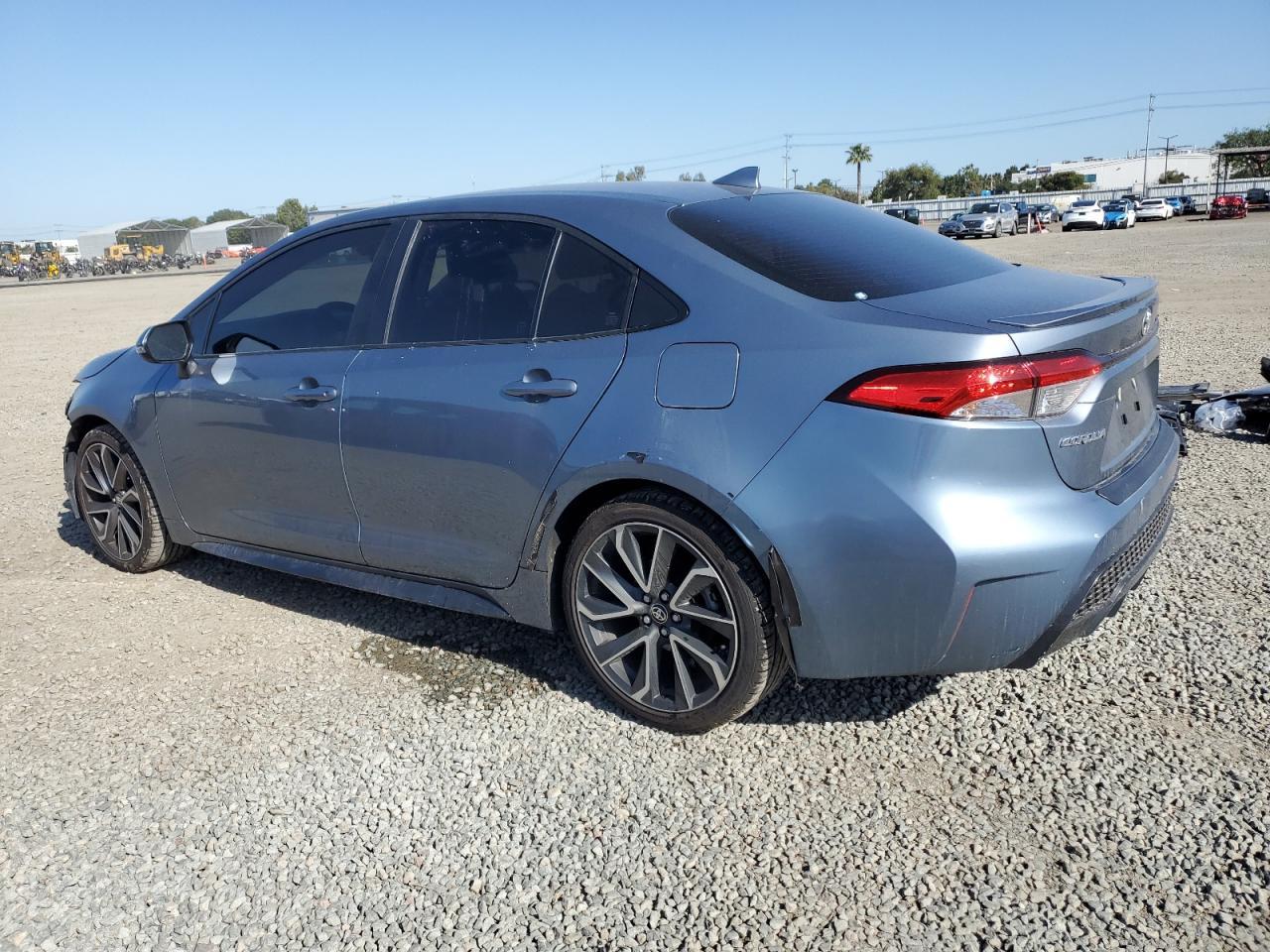2022 TOYOTA COROLLA SE - Фото 2