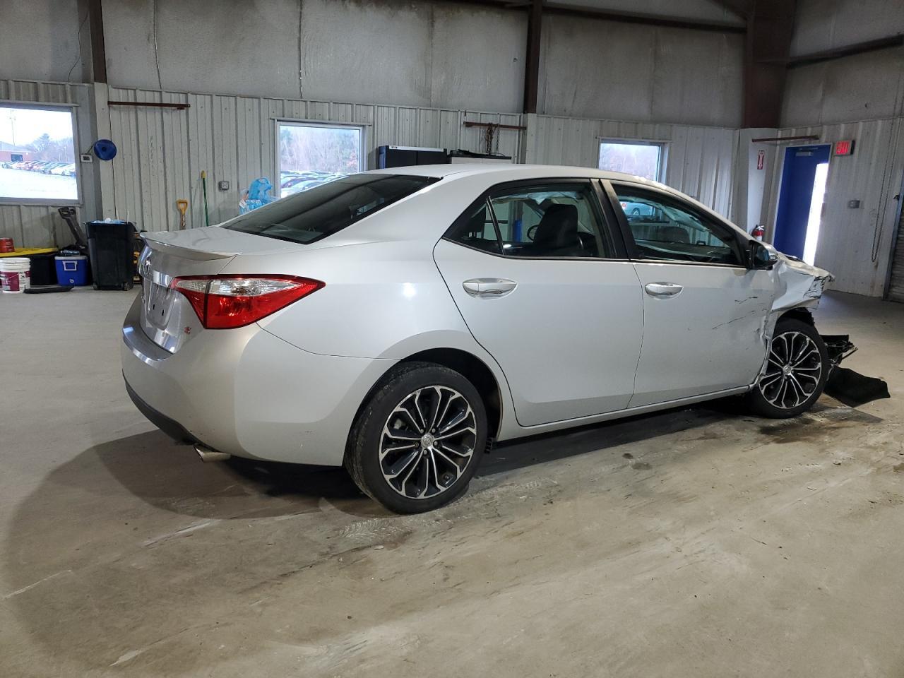 2015 TOYOTA COROLLA L - Image 3
