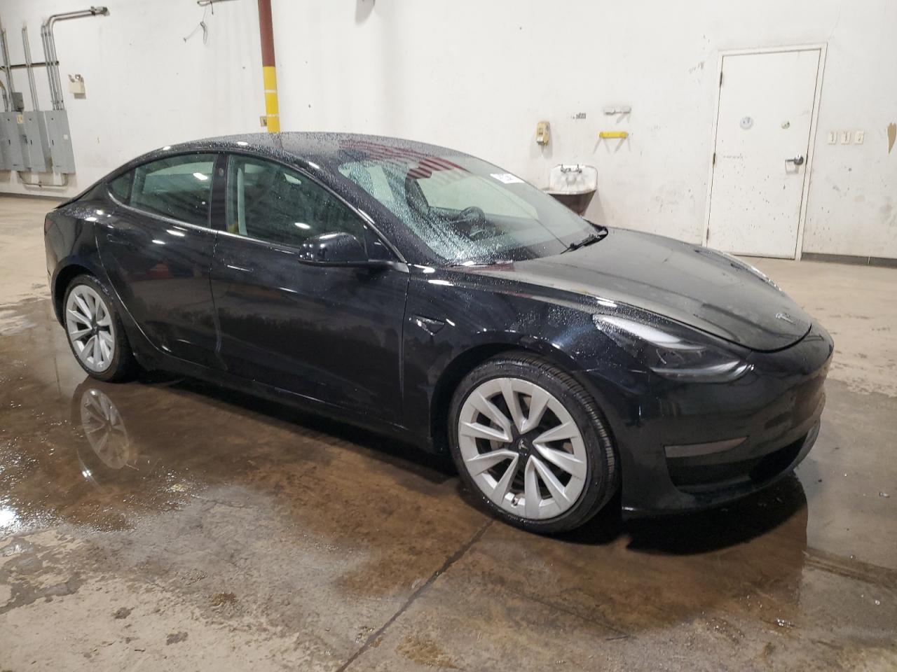 2022 TESLA MODEL 3 - Image 4