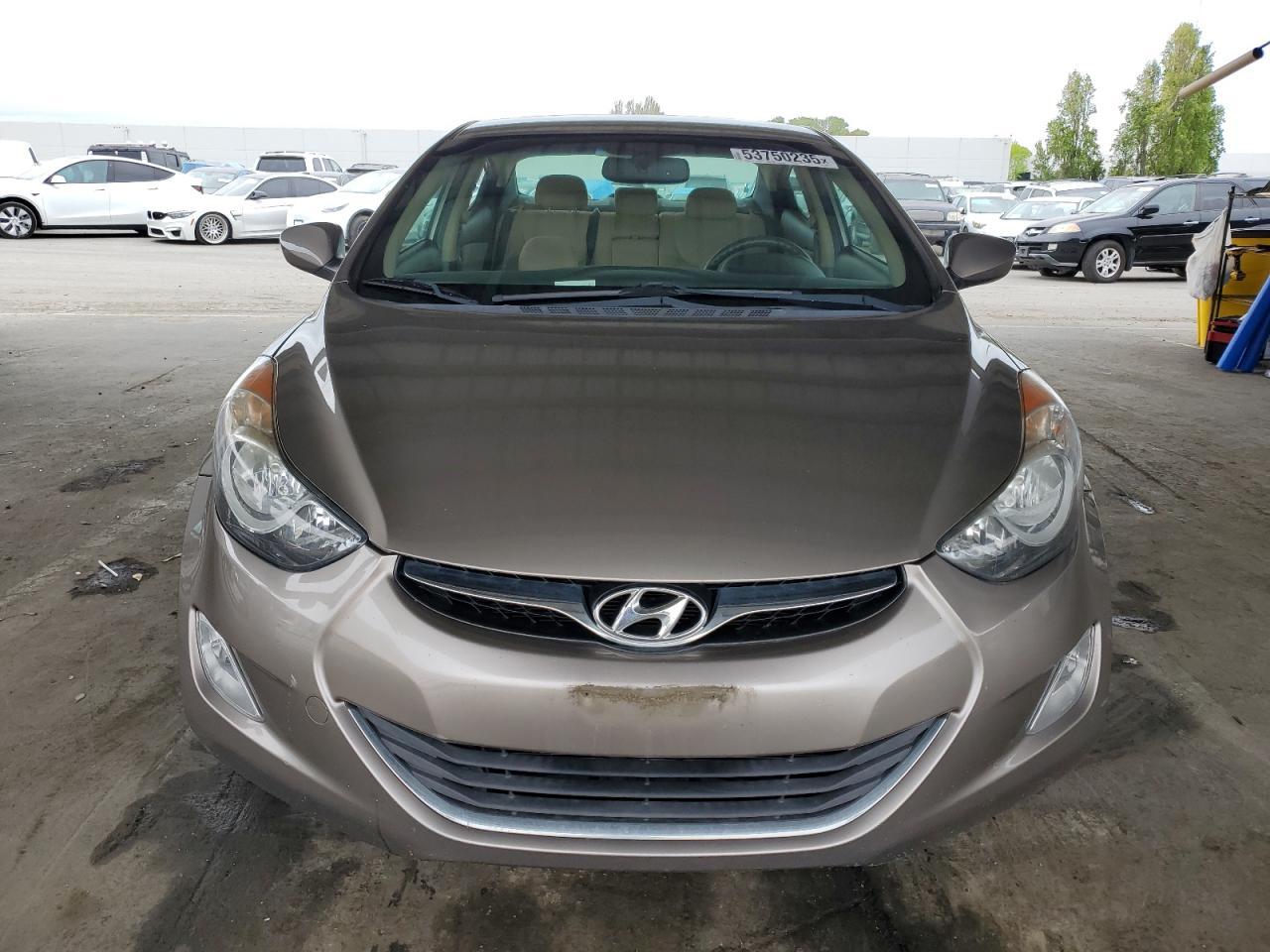 2013 HYUNDAI ELANTRA GL - Image 5