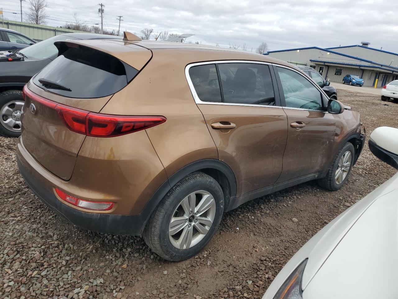 2017 KIA SPORTAGE L - Фото 3