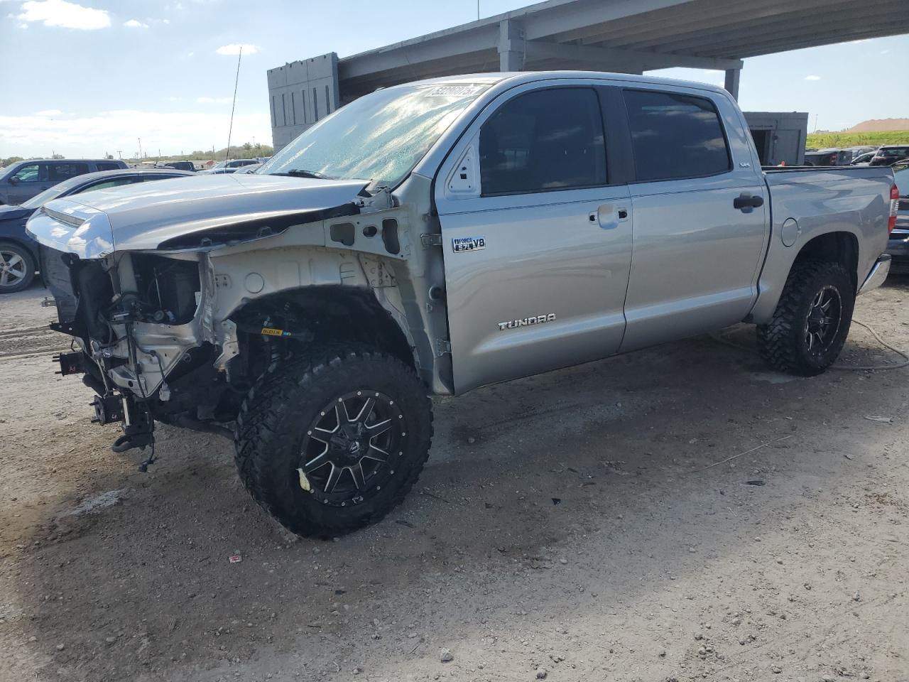 2018 TOYOTA TUNDRA CRE