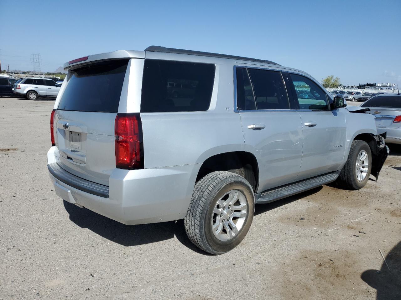 2017 CHEVROLET TAHOE K150 - Фото 3