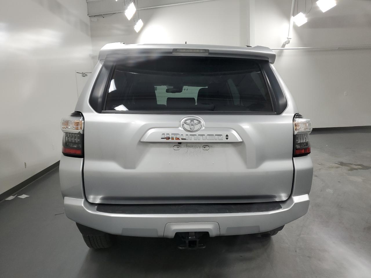 2024 TOYOTA 4RUNNER SR - Image 6