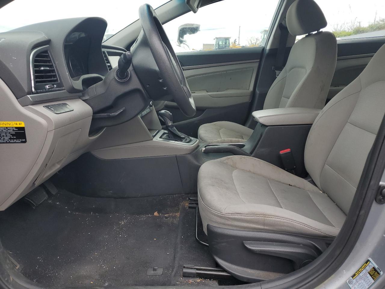 2017 HYUNDAI ELANTRA SE - Фото 7