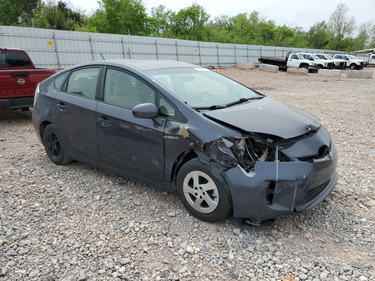 2013 TOYOTA PRIUS - Image 4