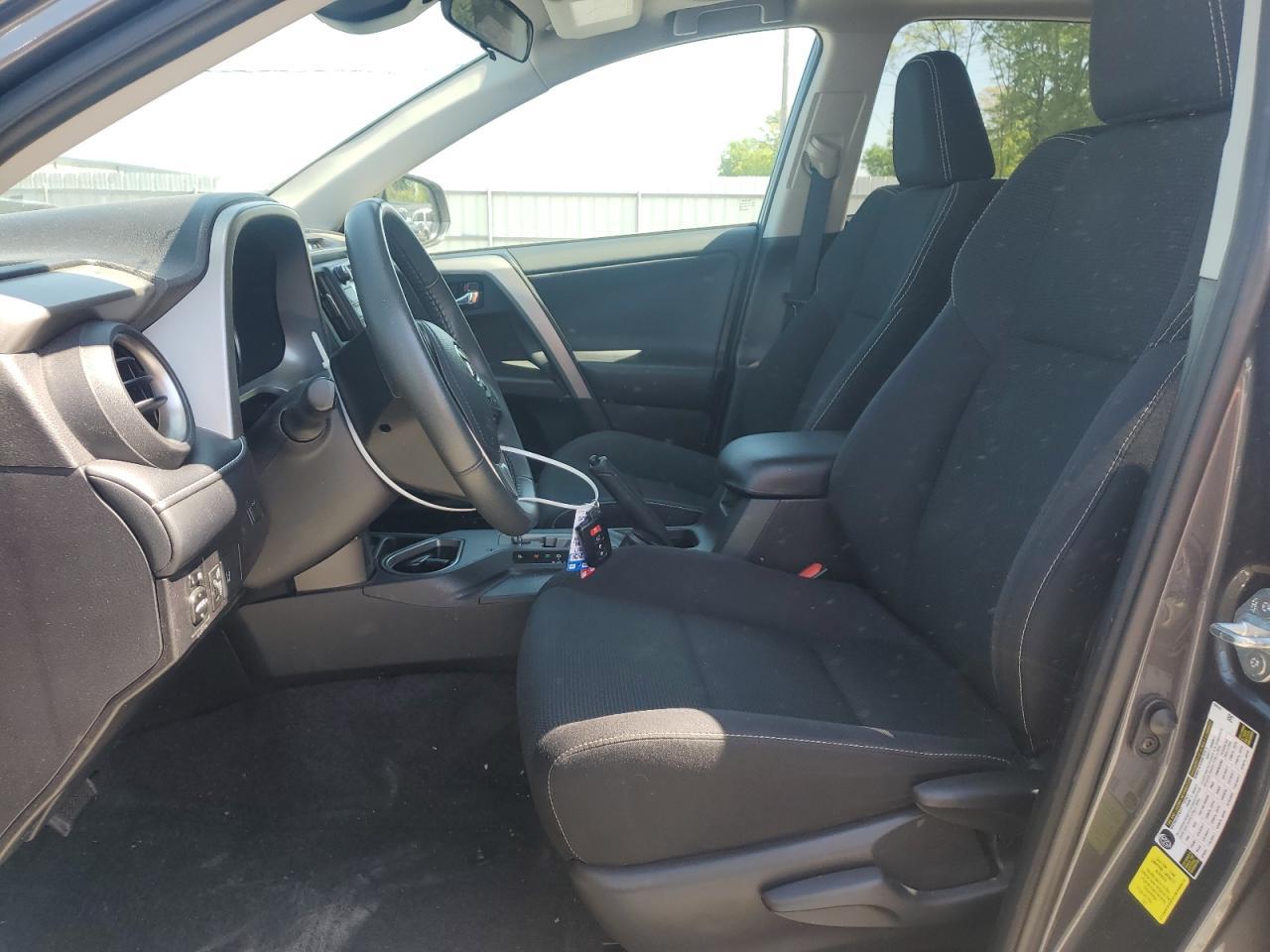2017 TOYOTA RAV4 XLE - Фото 7