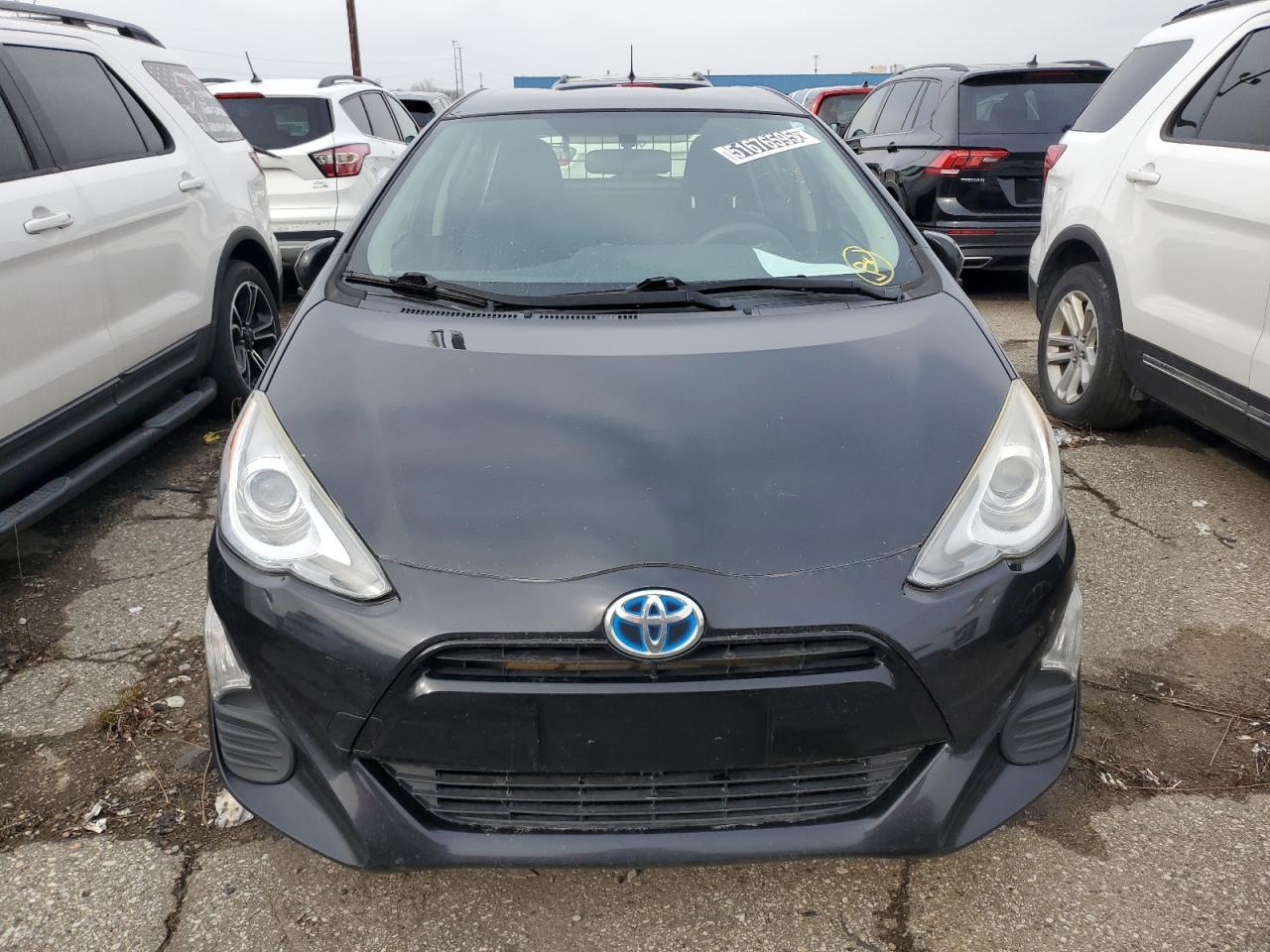 2016 TOYOTA PRIUS C - Image 5