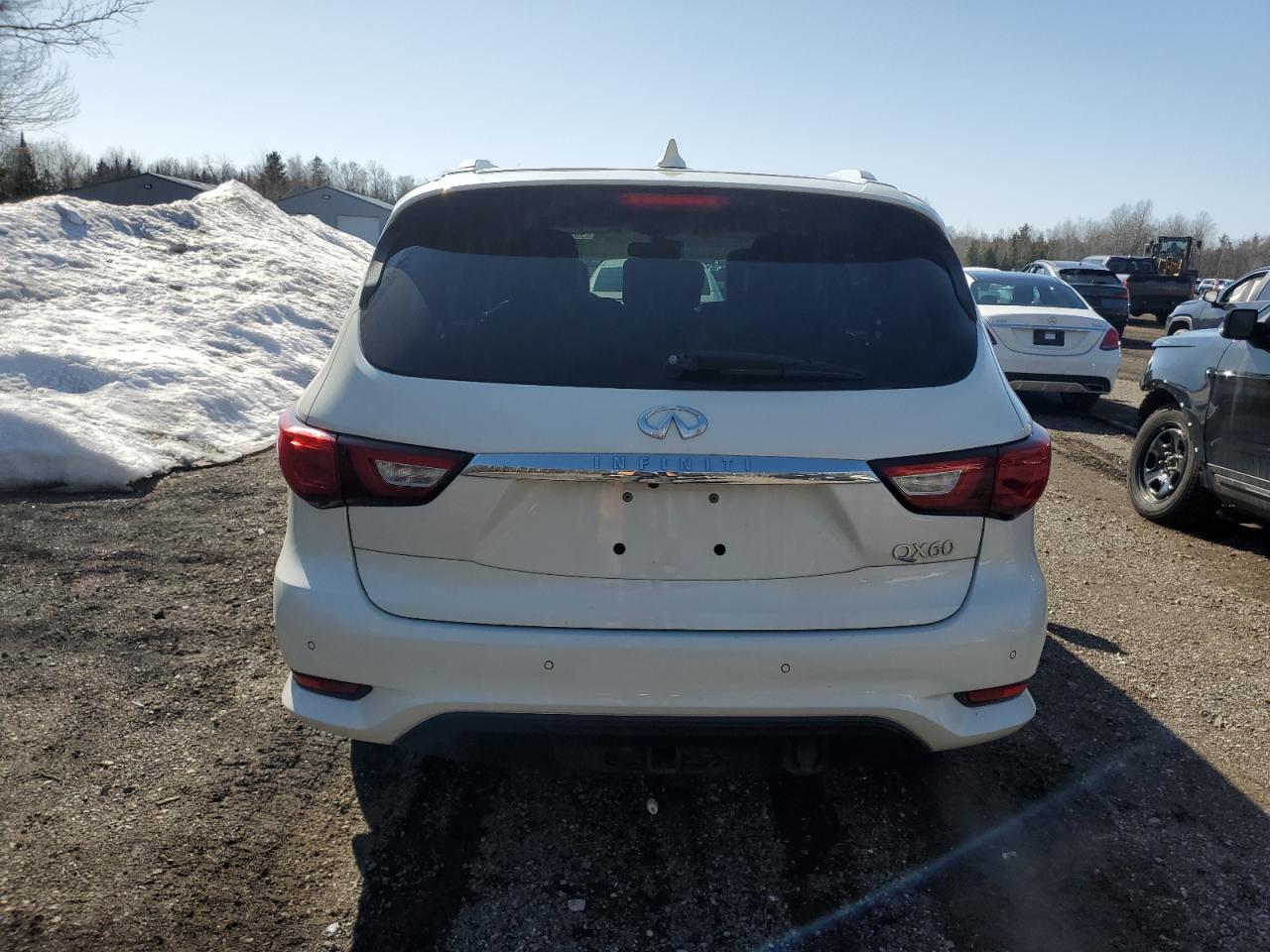 2016 INFINITI QX60 - Фото 6
