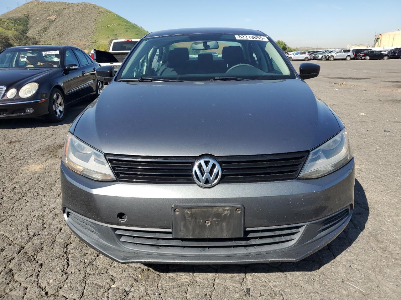 2013 VOLKSWAGEN JETTA BASE - Фото 5