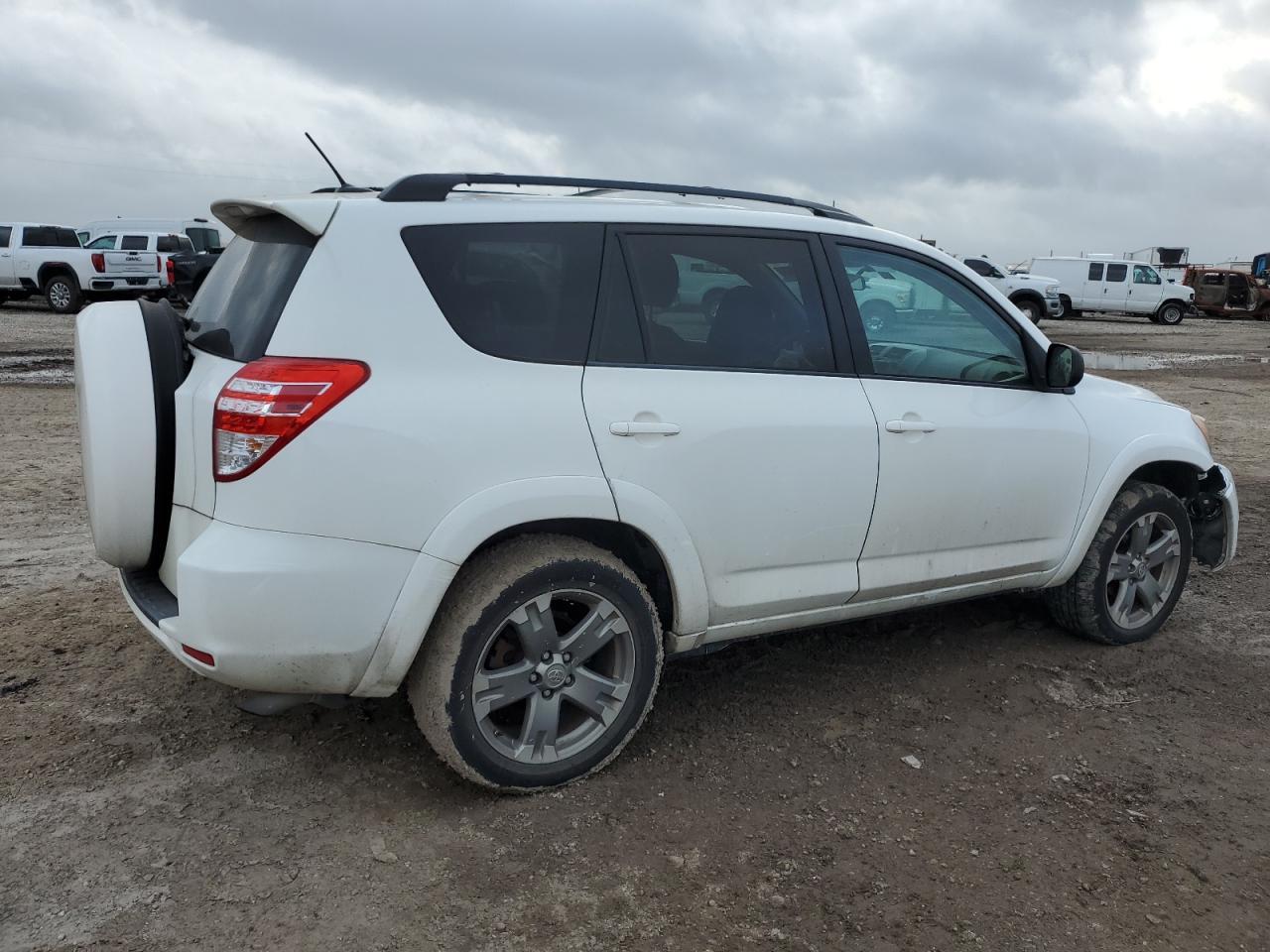 2011 TOYOTA RAV4 SPORT - Фото 3