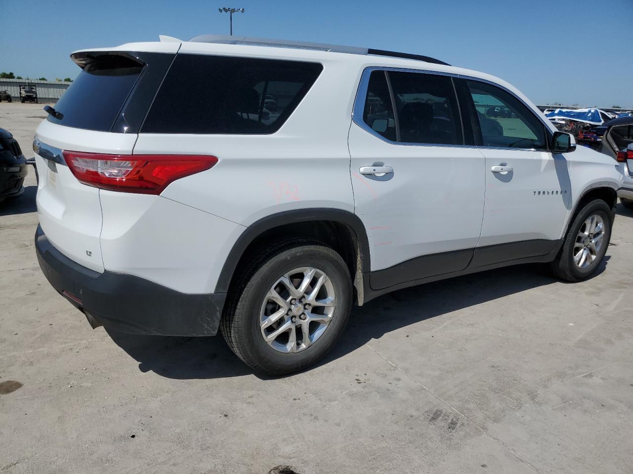 2018 CHEVROLET TRAVERSE L - Фото 3