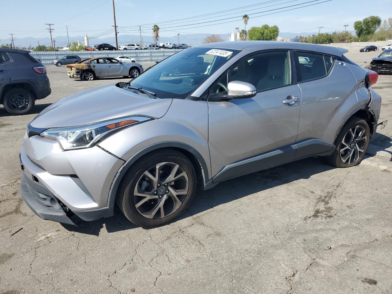 2019 TOYOTA C-HR XLE