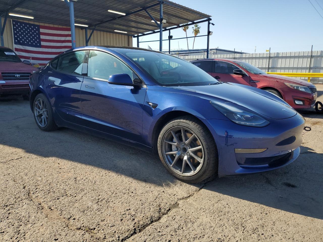 2023 TESLA MODEL 3 - Фото 4