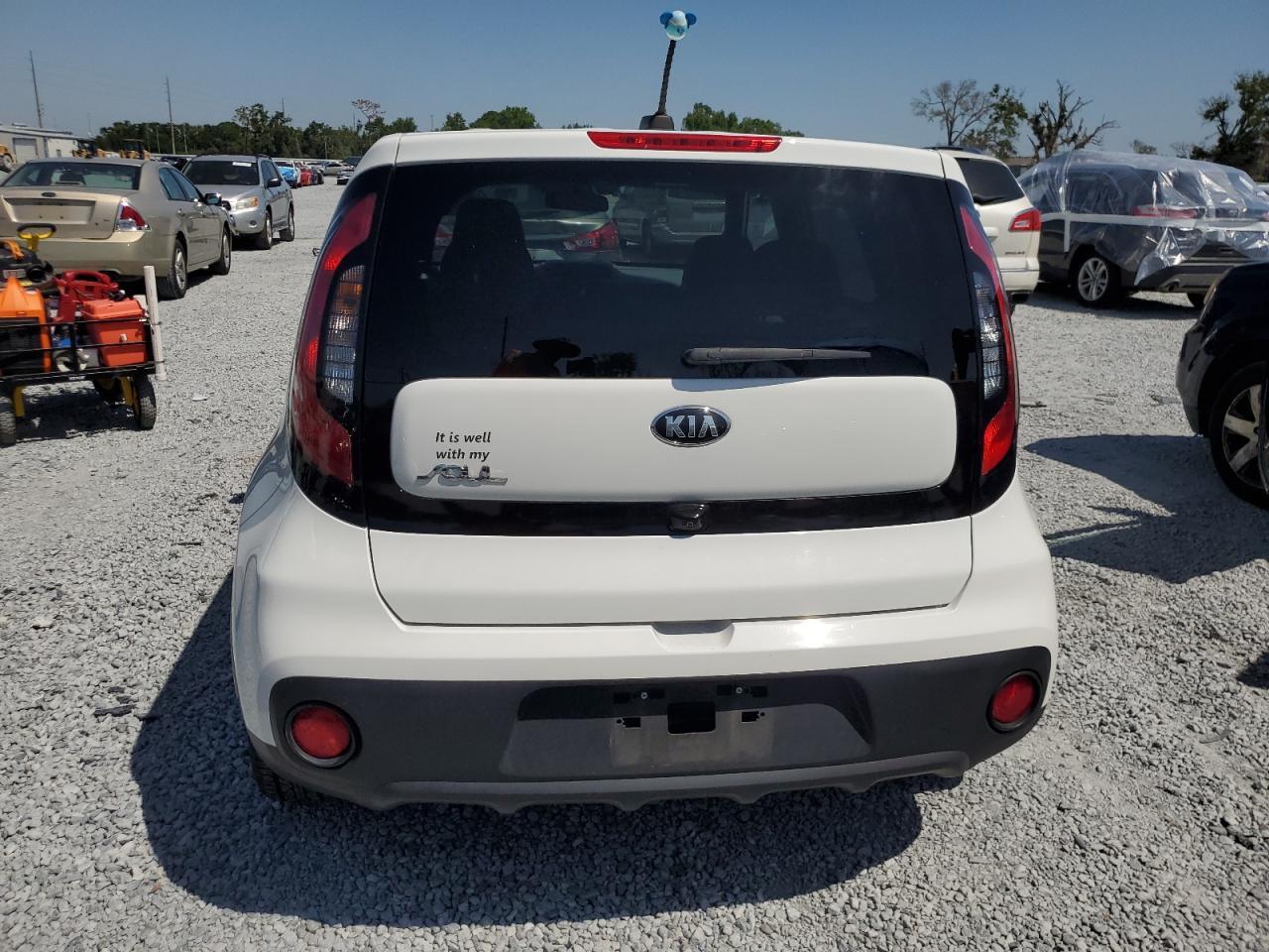 2017 KIA SOUL - Фото 6