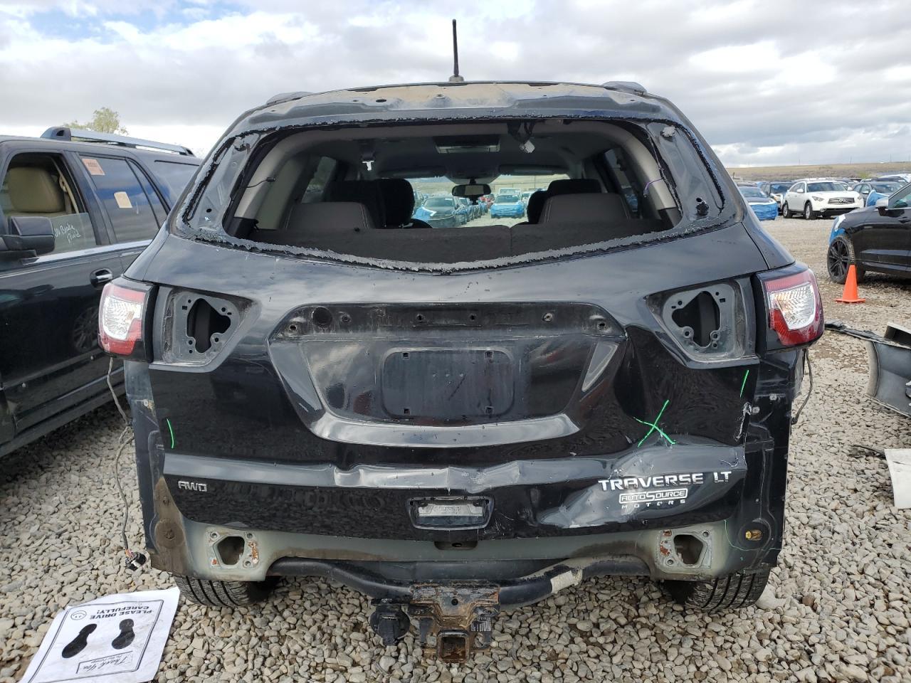2015 CHEVROLET TRAVERSE L - Фото 6