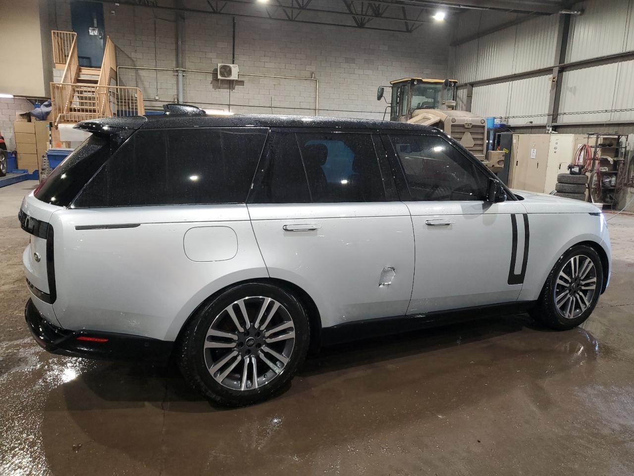 2023 LAND ROVER RANGE ROVE - Фото 3