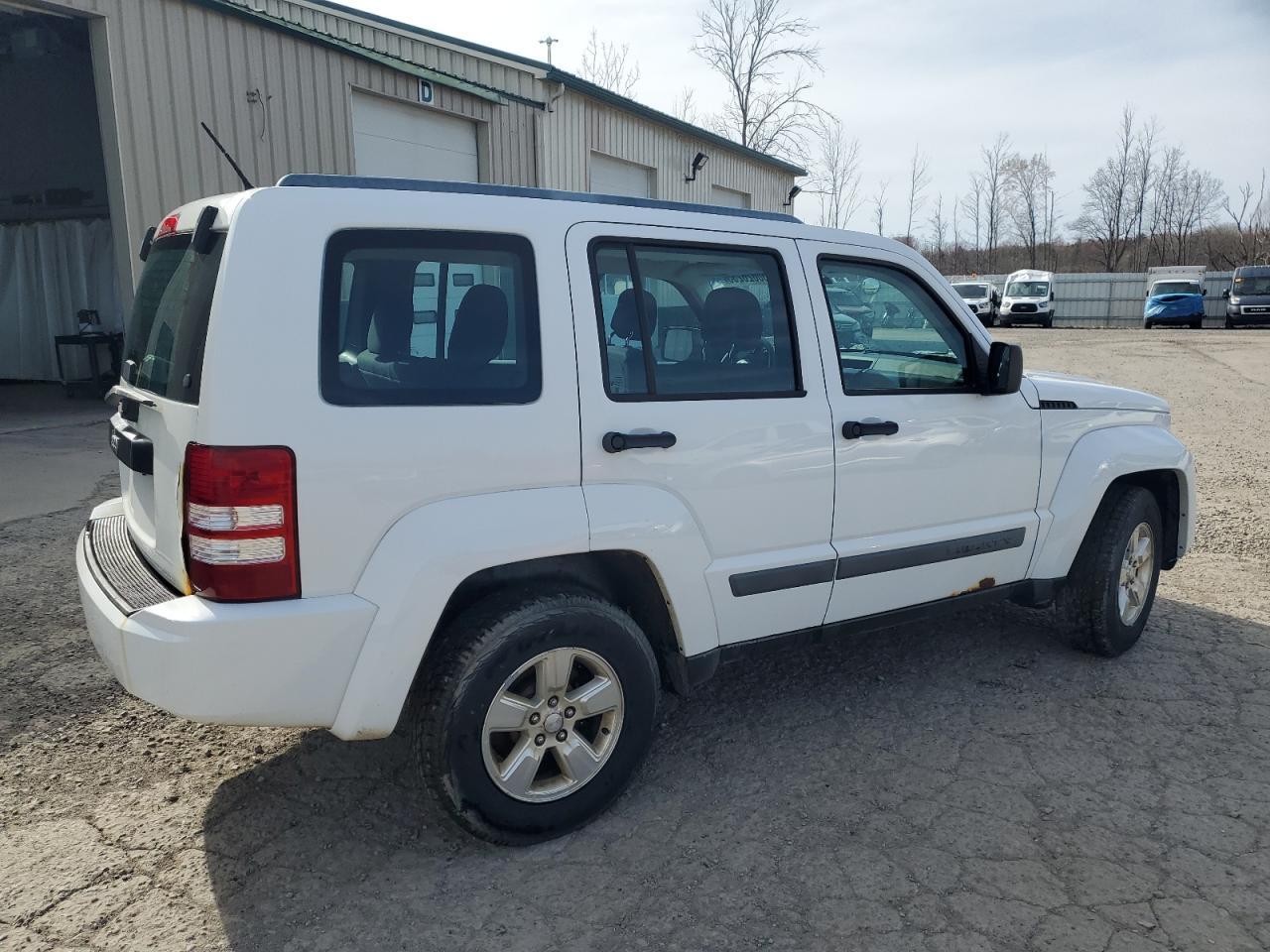 2012 JEEP LIBERTY SP - Image 3