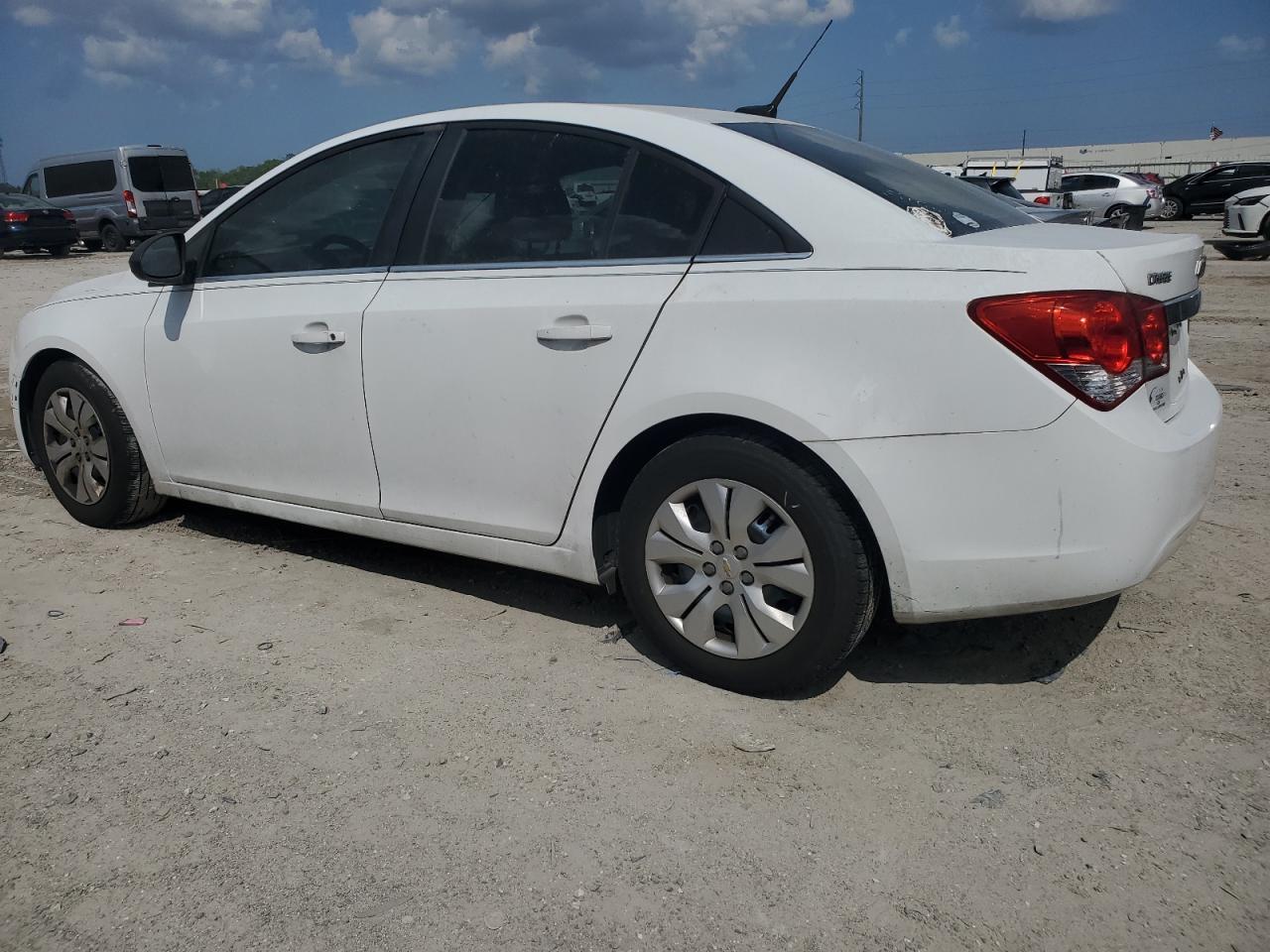 2012 CHEVROLET CRUZE LS - Image 2