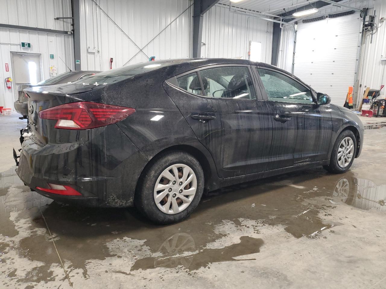 2019 HYUNDAI ELANTRA SE - Image 3