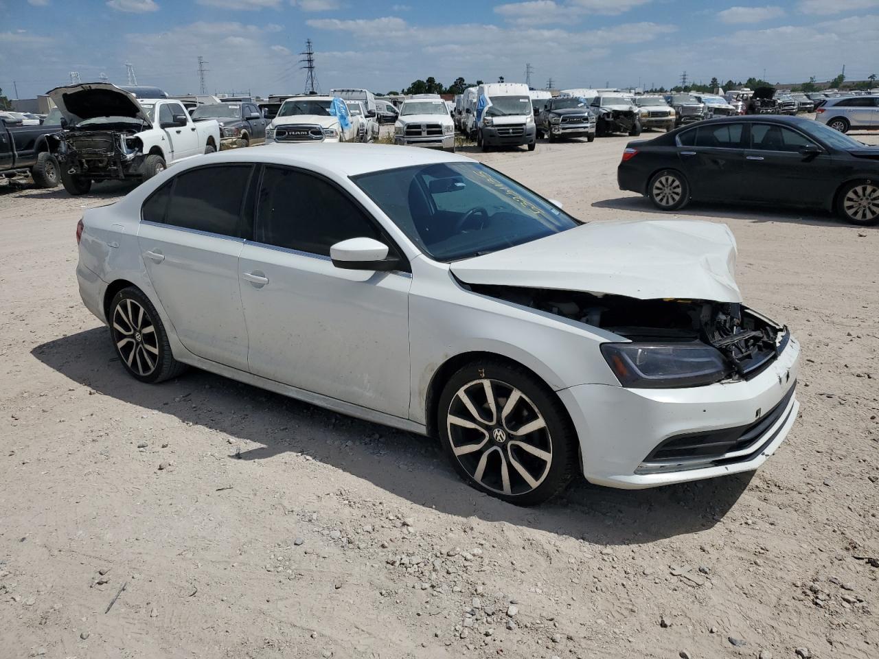 2017 VOLKSWAGEN JETTA S - Фото 4