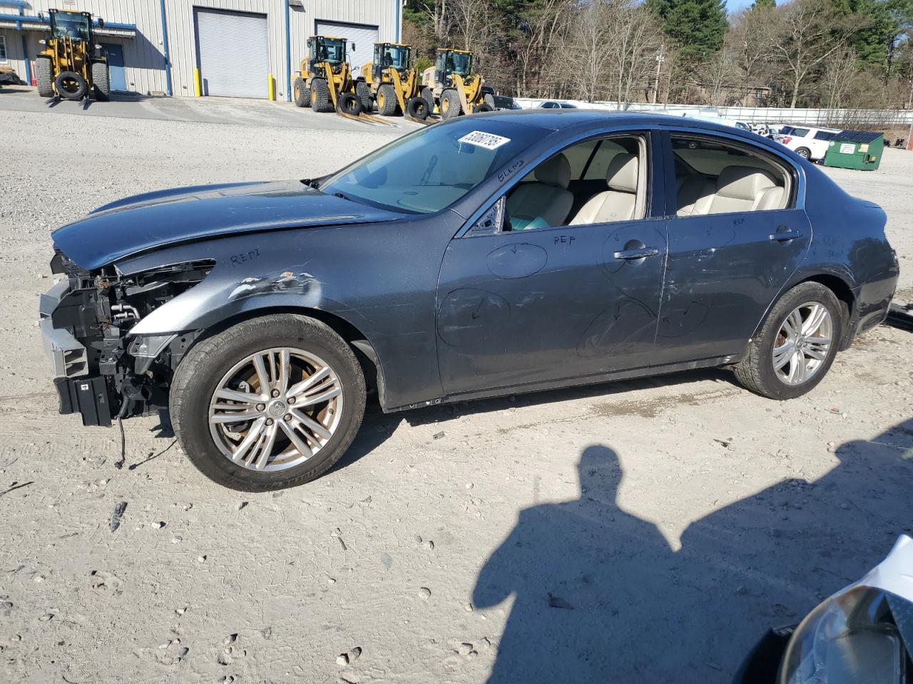 2012 INFINITI G37