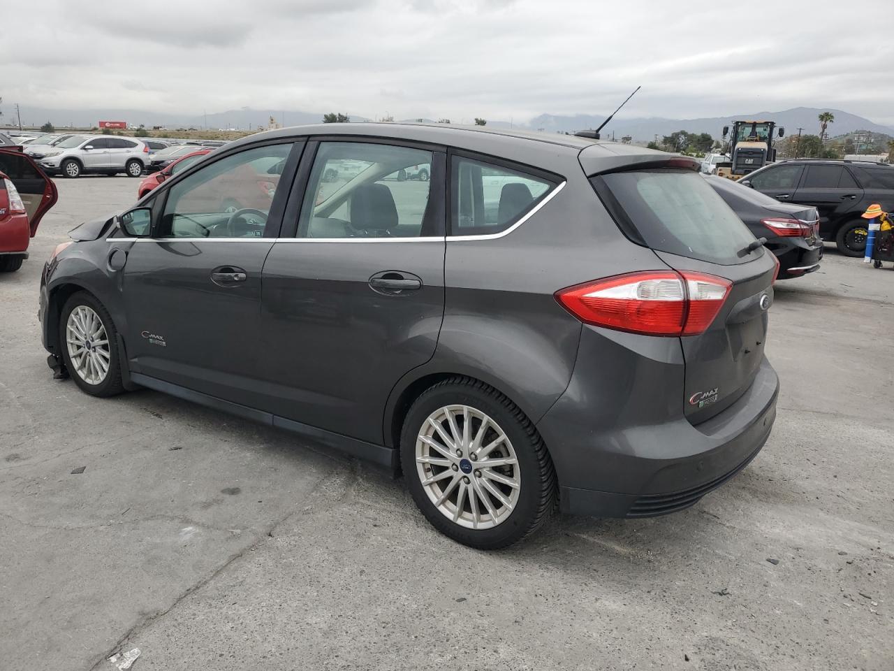 2015 FORD C-MAX PREM - Фото 2