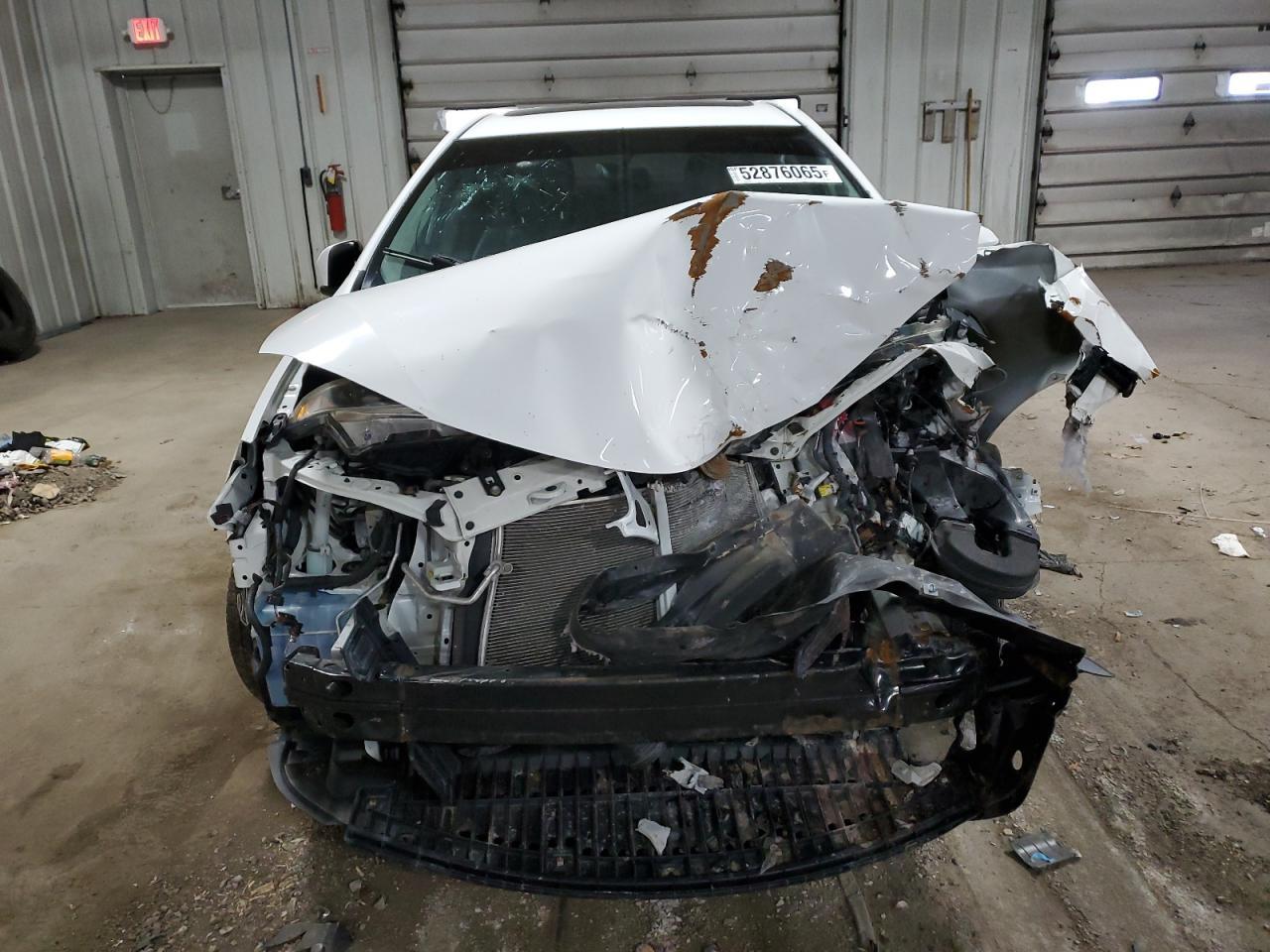 2014 TOYOTA COROLLA L - Image 5
