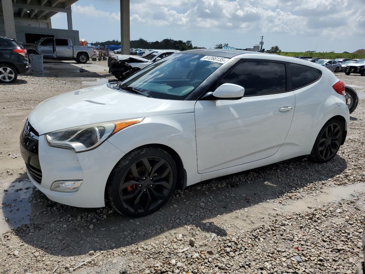 2013 HYUNDAI VELOSTER