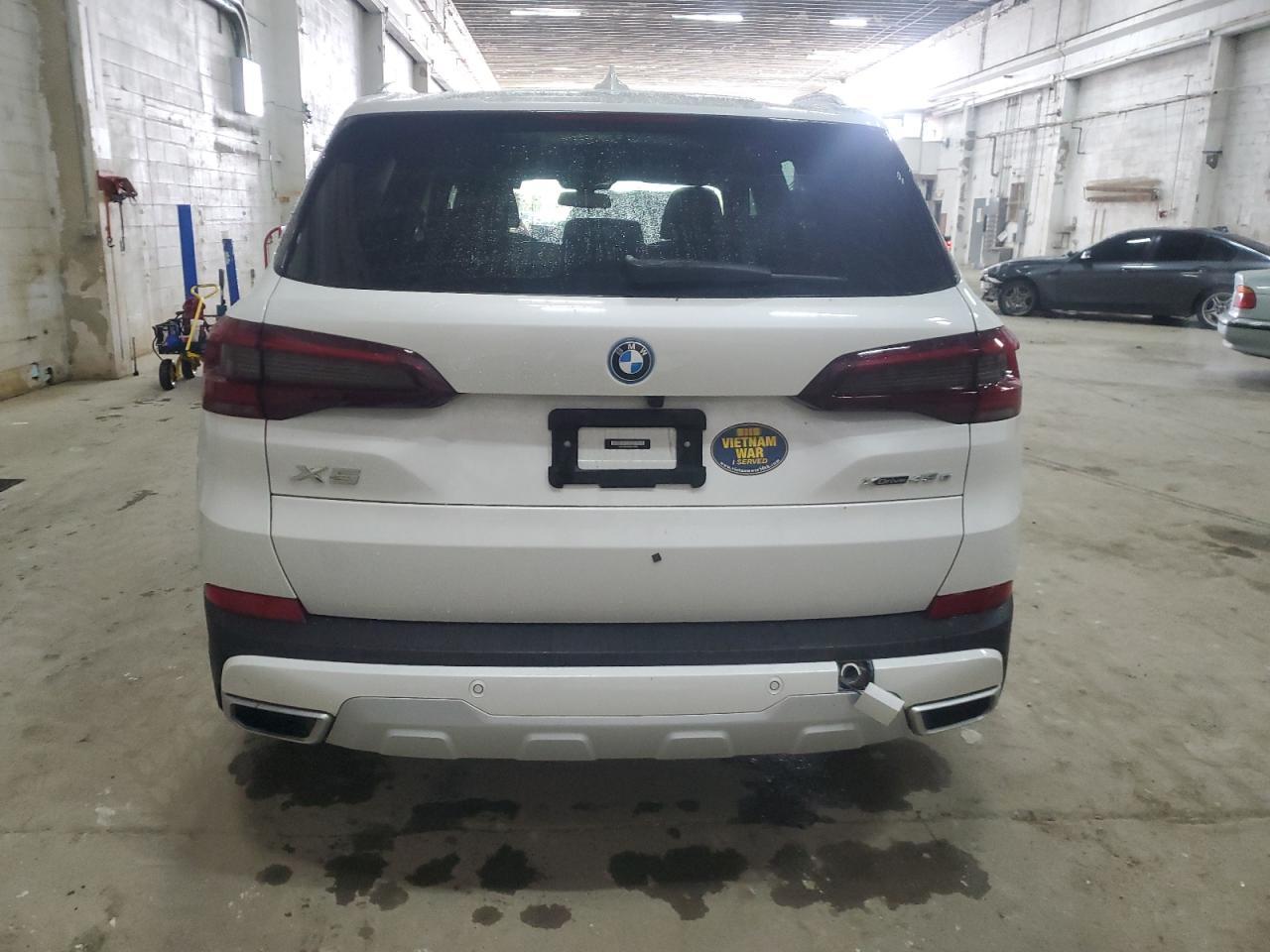 2022 BMW X5 XDRIVE4 - Фото 6