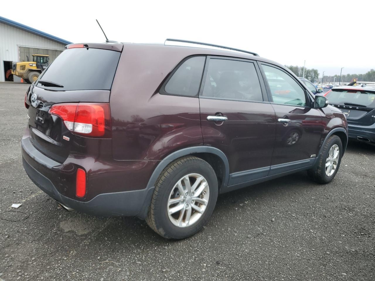 2014 KIA SORENTO LX - Image 3