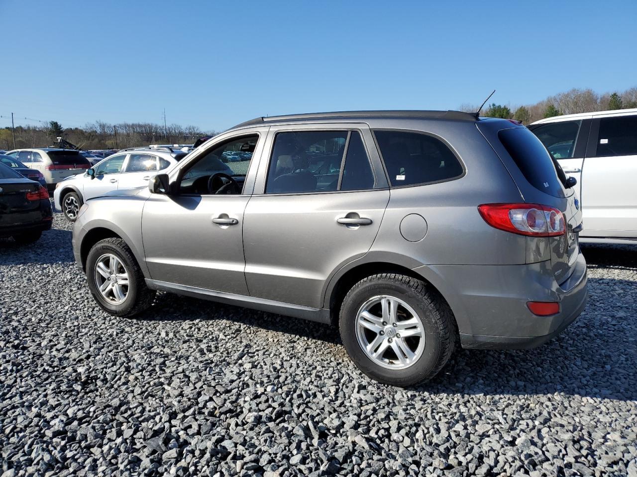 2011 HYUNDAI SANTA FE G - Image 2