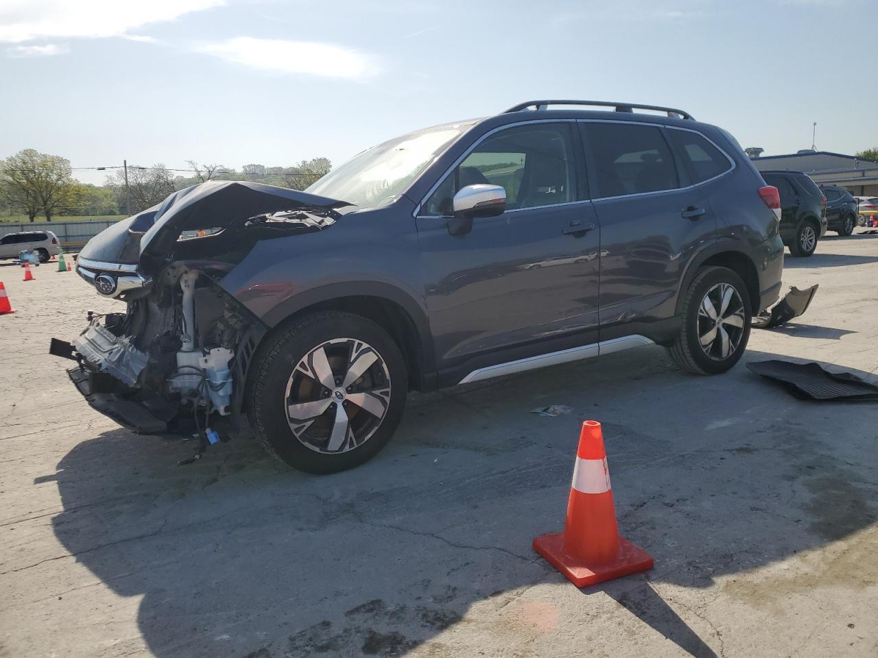 2020 SUBARU FORESTER T