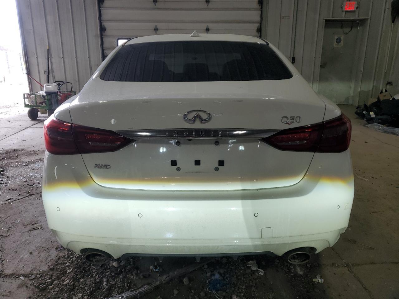 2022 INFINITI Q50 LUXE - Фото 6