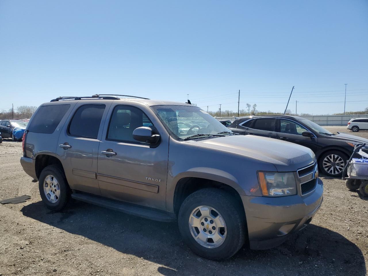 2011 CHEVROLET TAHOE K150 - Image 4