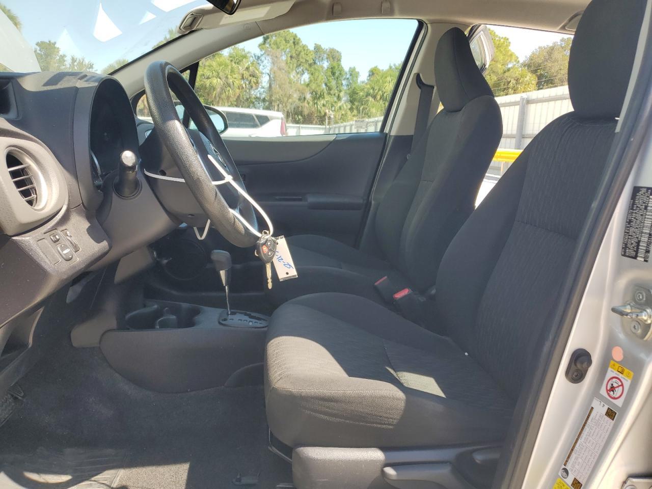 2014 TOYOTA YARIS - Фото 7