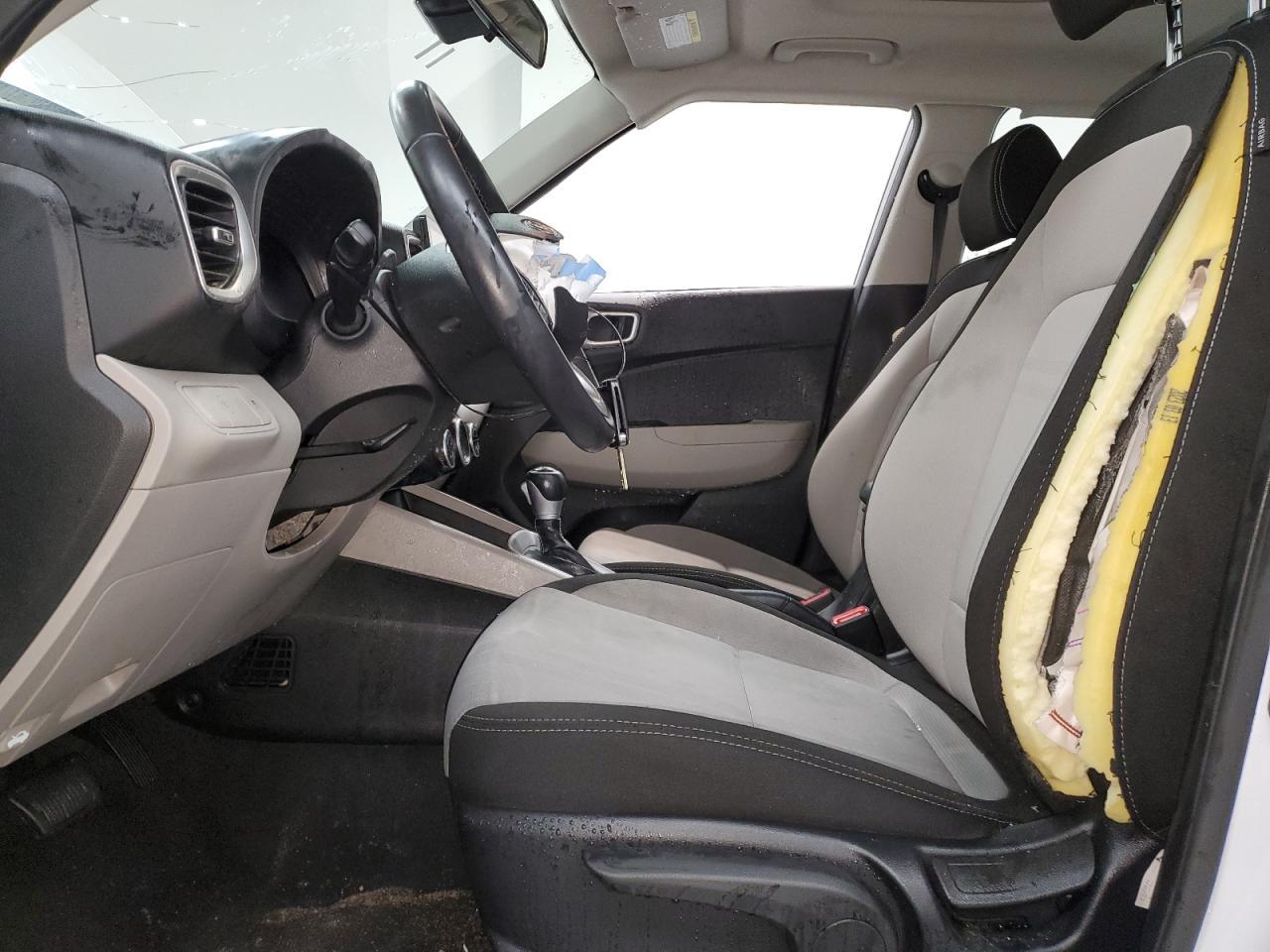 2023 HYUNDAI VENUE SEL - Фото 7