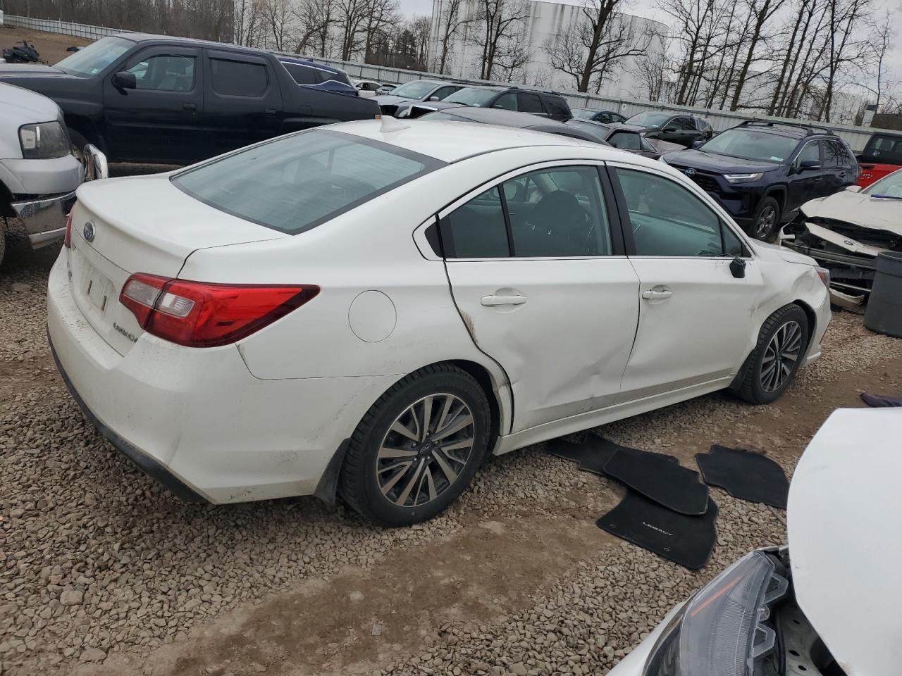 2019 SUBARU LEGACY 2.5 - Фото 3