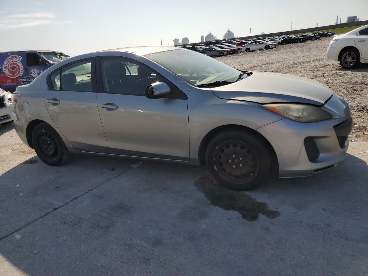 2013 MAZDA 3 I - Фото 4