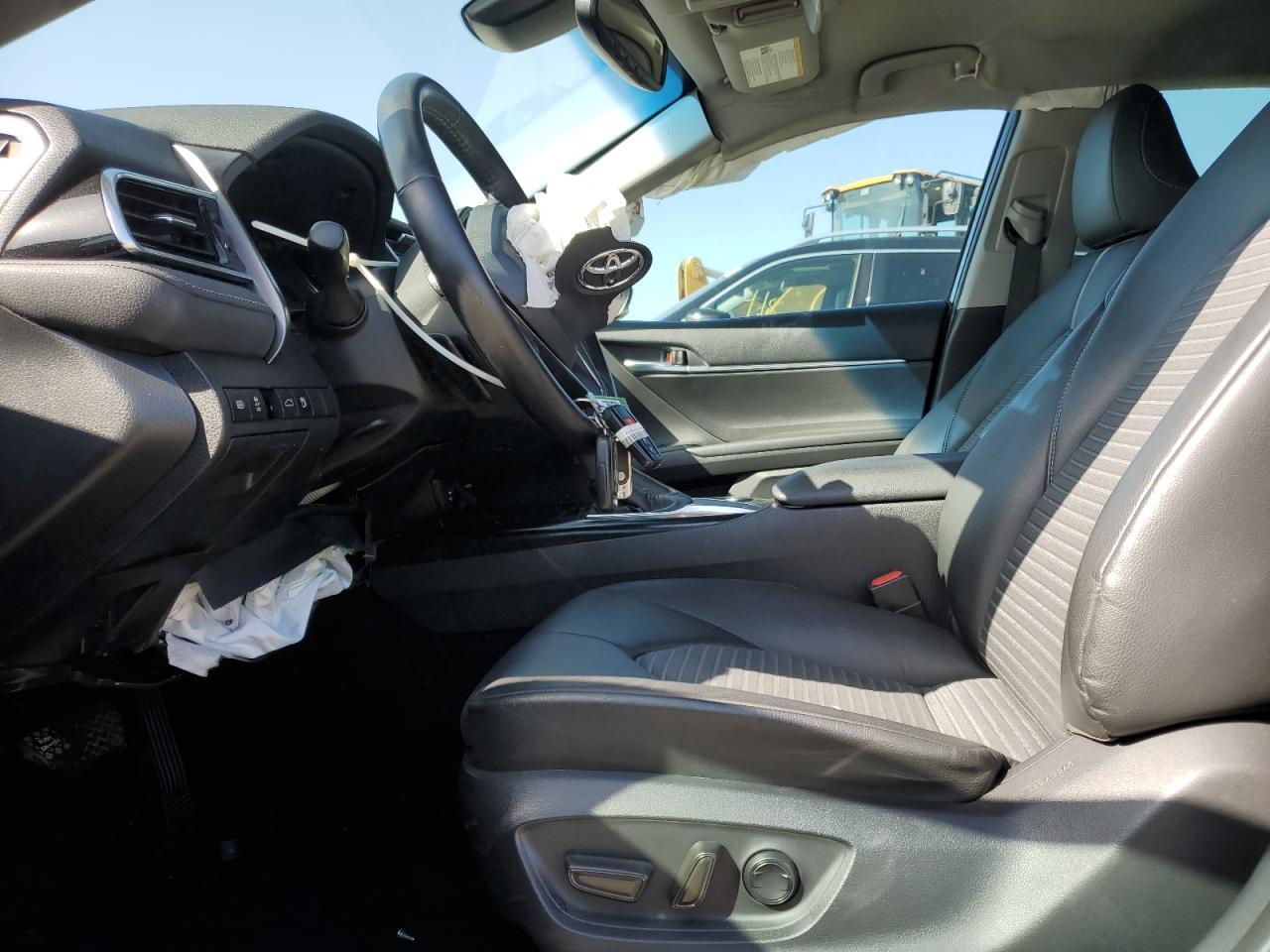 2018 TOYOTA CAMRY L - Image 7