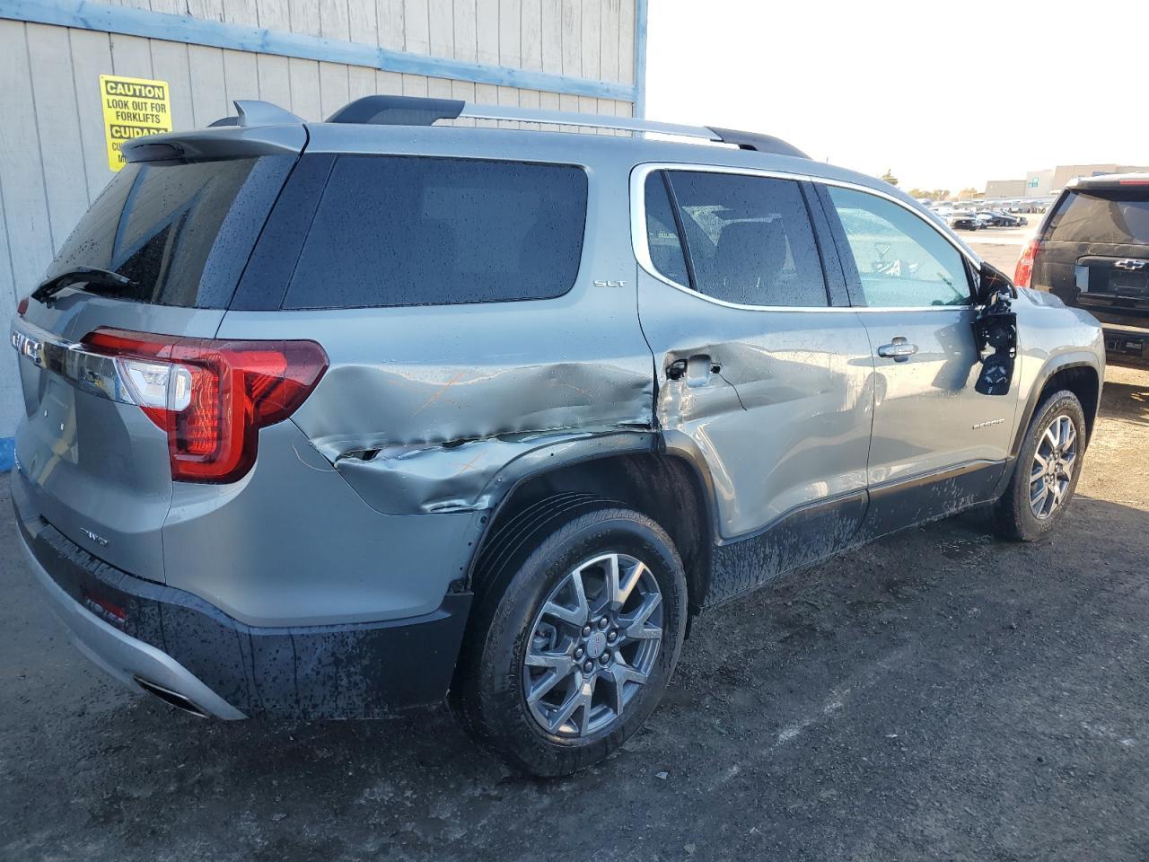 2023 GMC ACADIA SLT - Фото 3