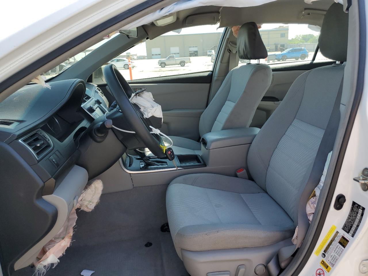 2017 TOYOTA CAMRY LE - Фото 7