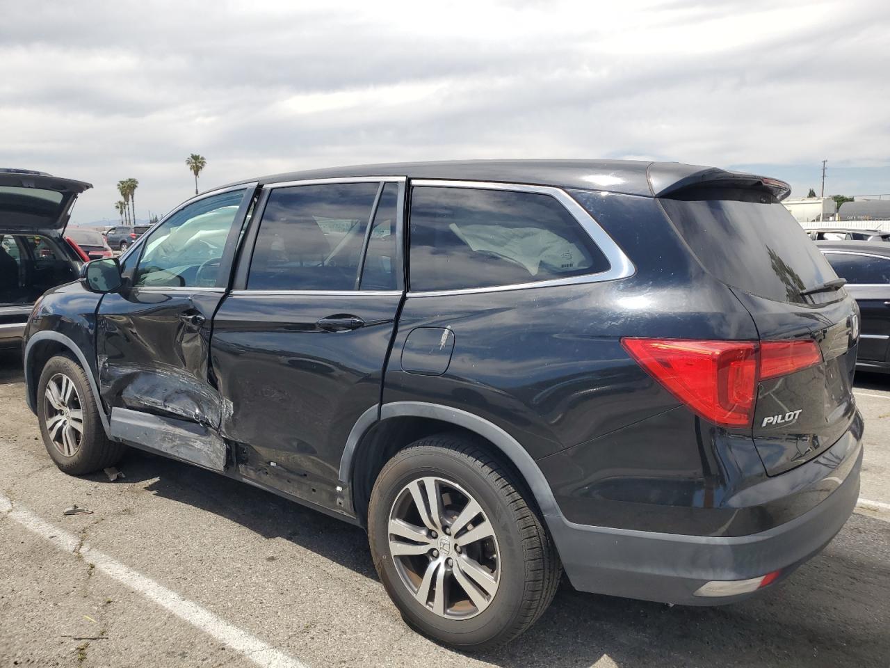 2017 HONDA PILOT EXL - Фото 2